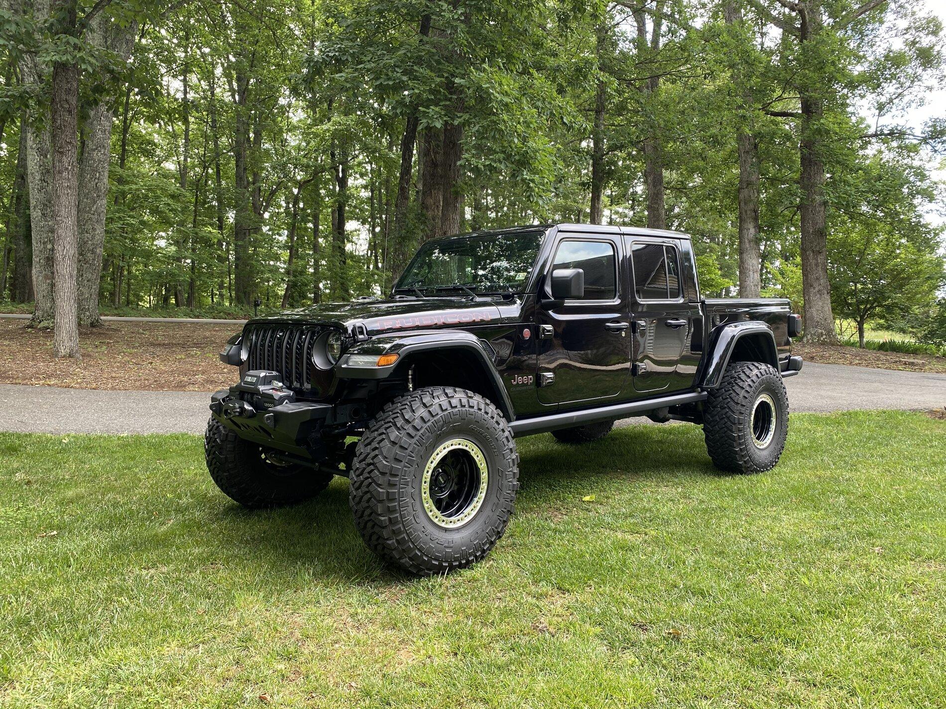 Jeep Gladiator 2020 Jeep Gladiator Rubicon on 40’s - 70k obo B06E31D2-6ED0-4732-B644-56D852305CC4