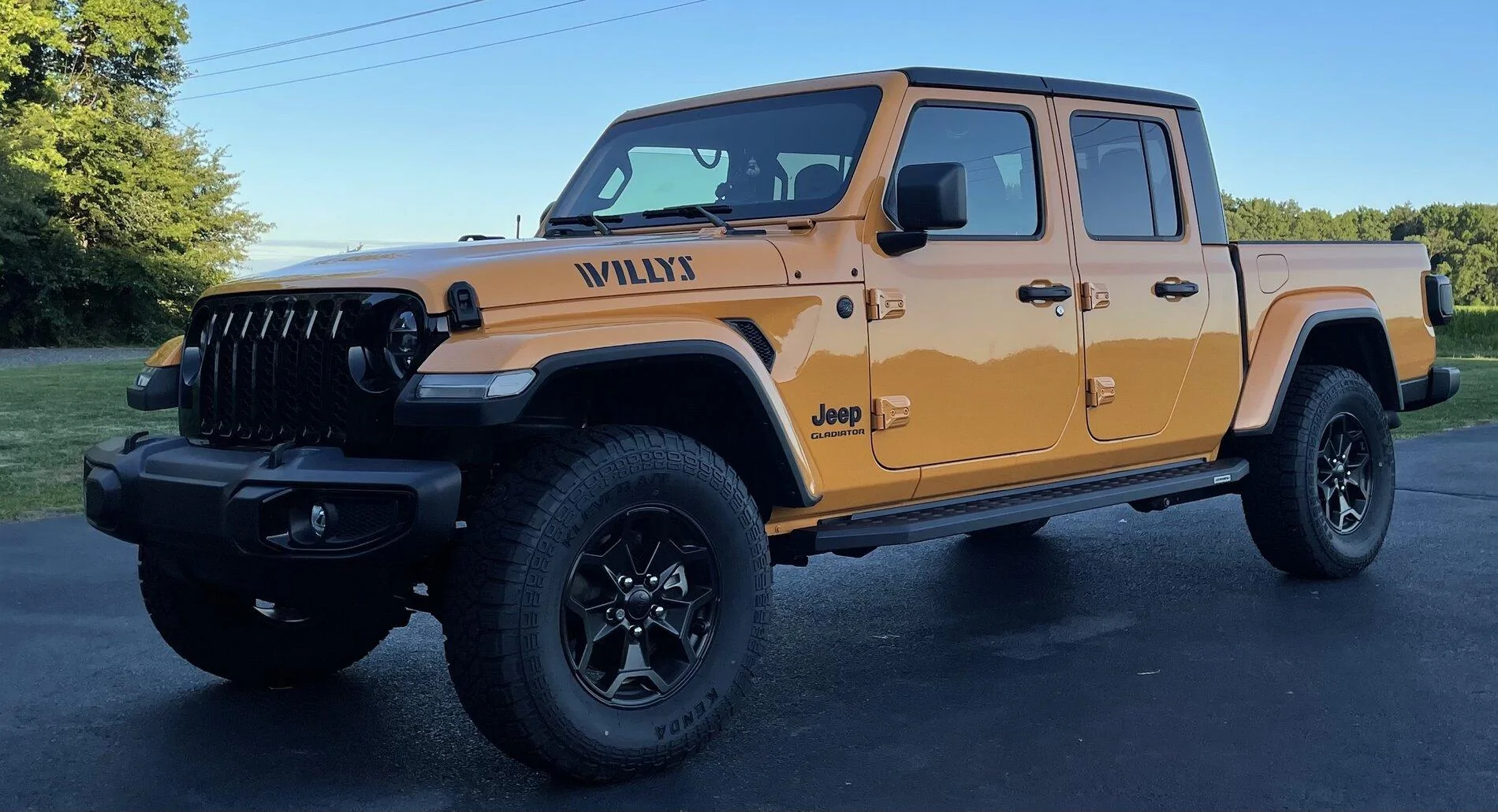 Jeep Gladiator WILLYS Edition Gladiator JT Club CD09984E-F325-4DD6-8963-754FE9ECD63B