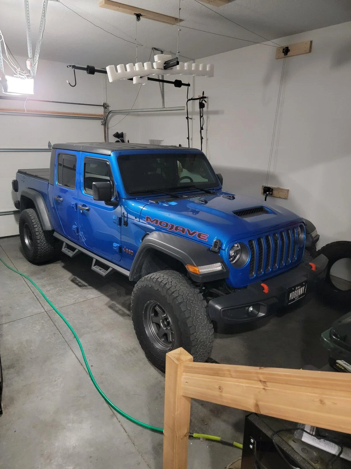 Jeep Gladiator Rough Country Contoured Drop Steps ... 20210617_123217