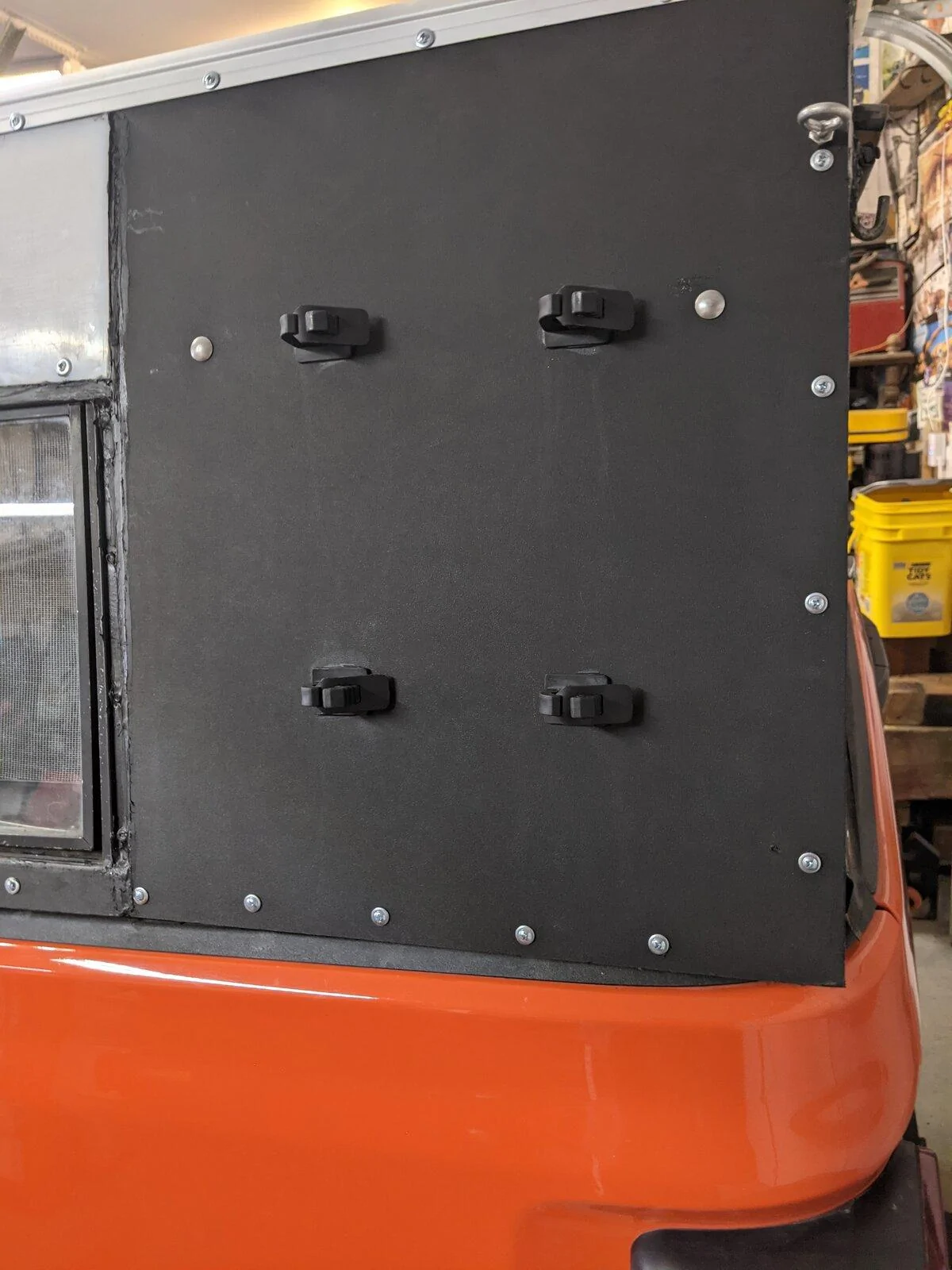 Jeep Gladiator Operation  "Cheap topper": Warning... this is in process... PXL_20210626_183307824