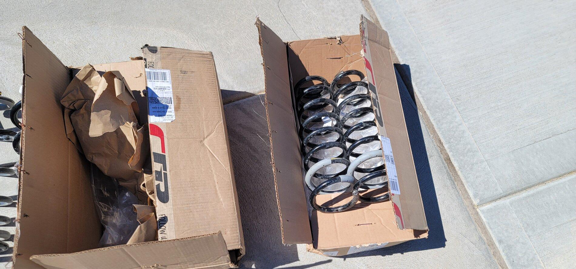 Jeep Gladiator 2021 Jeep Gladiator Rubicon diesel suspension. 20210626_111246