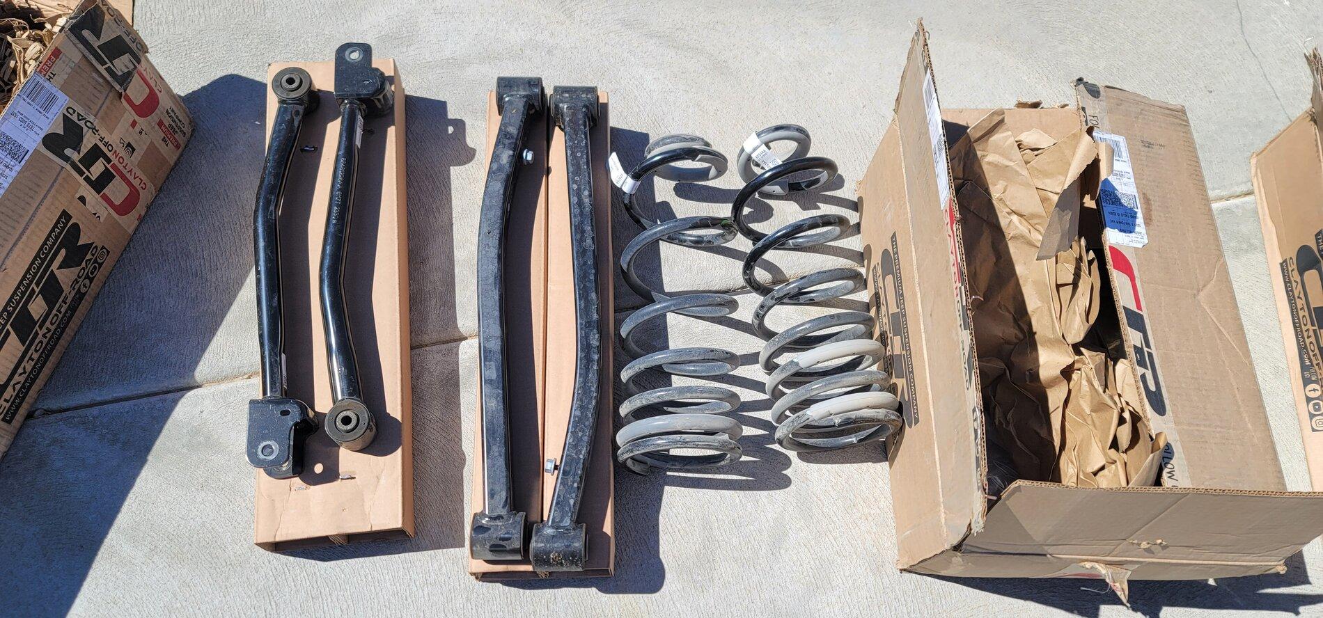 Jeep Gladiator 2021 Jeep Gladiator Rubicon diesel suspension. 20210626_111239