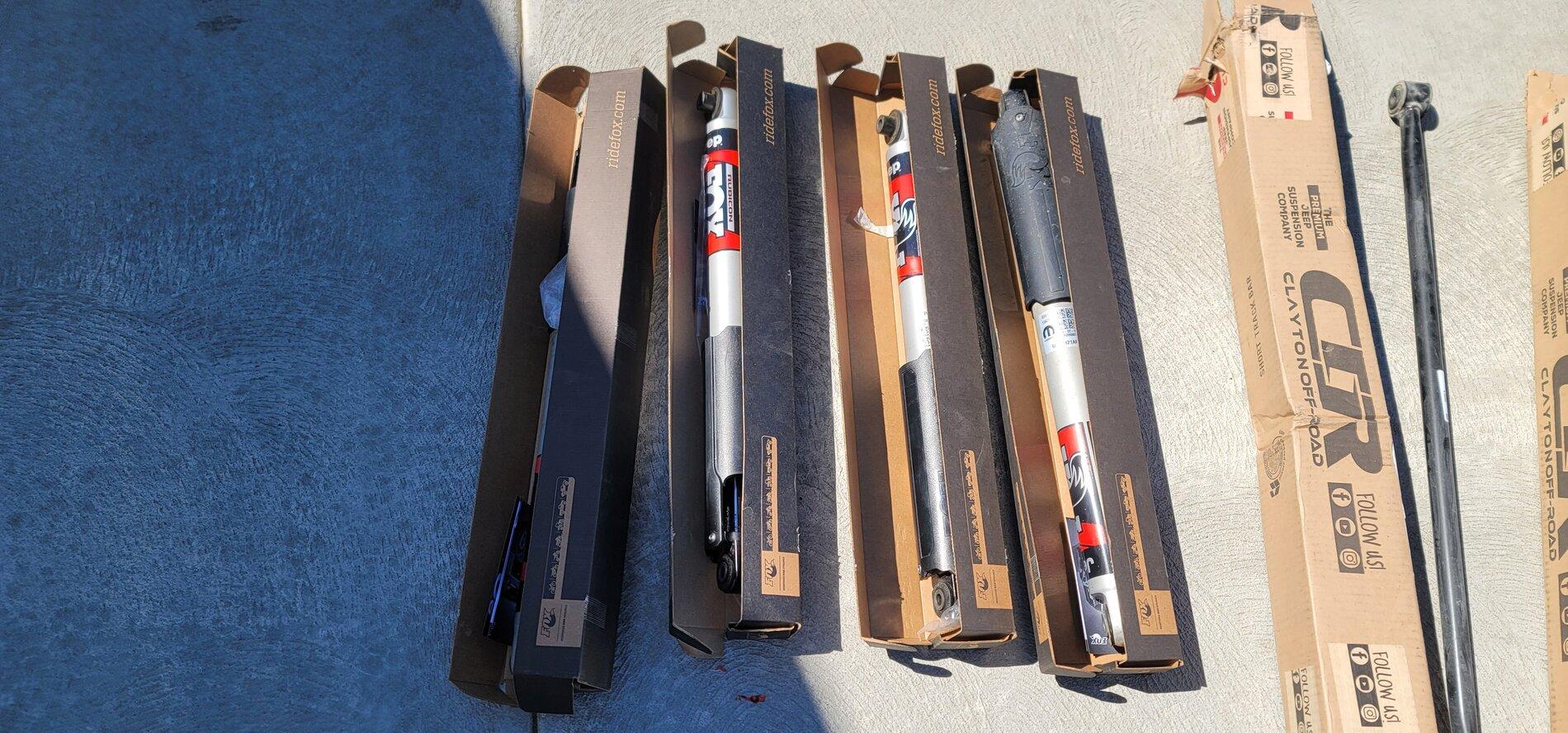 Jeep Gladiator 2021 Jeep Gladiator Rubicon diesel suspension. 20210626_111220