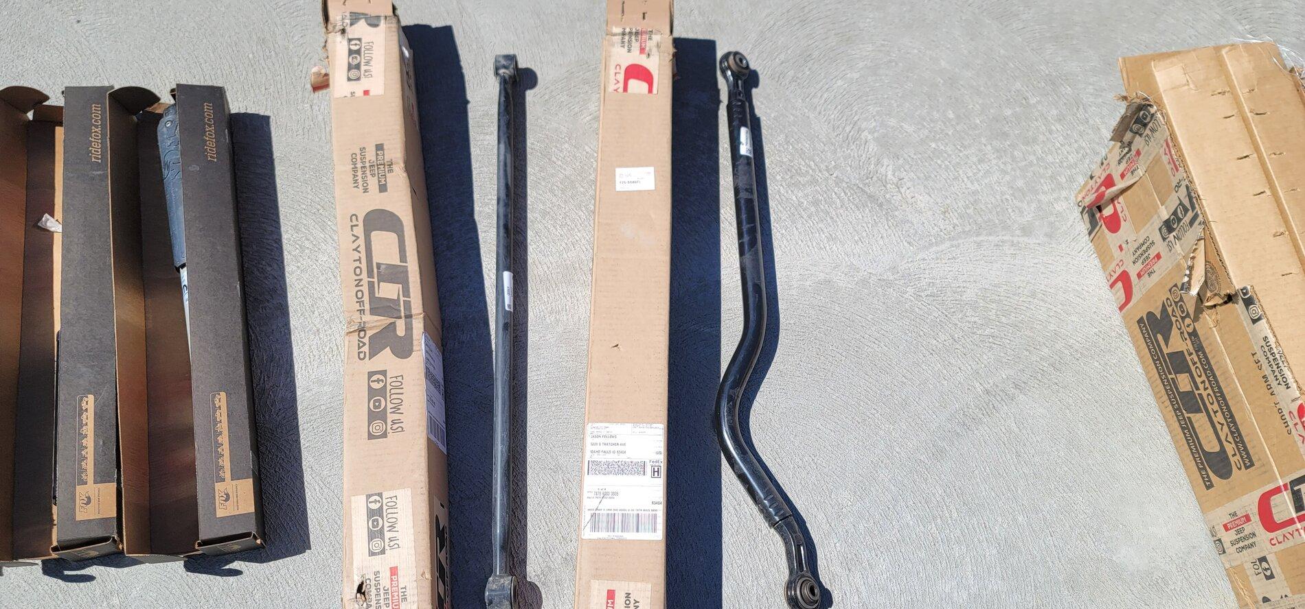 Jeep Gladiator 2021 Jeep Gladiator Rubicon diesel suspension. 20210626_111226