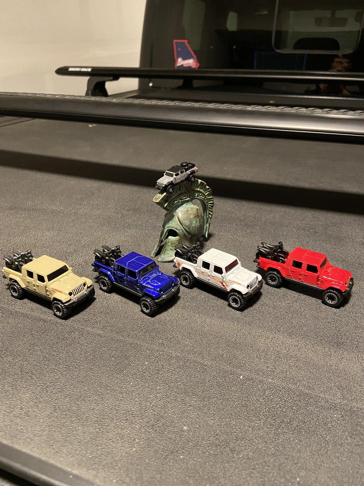 Jeep Gladiator Toy Gladiators, completed my Hot Wheels set. BFE3D29C-0EB1-434F-B4B1-BE68F62BDE1C