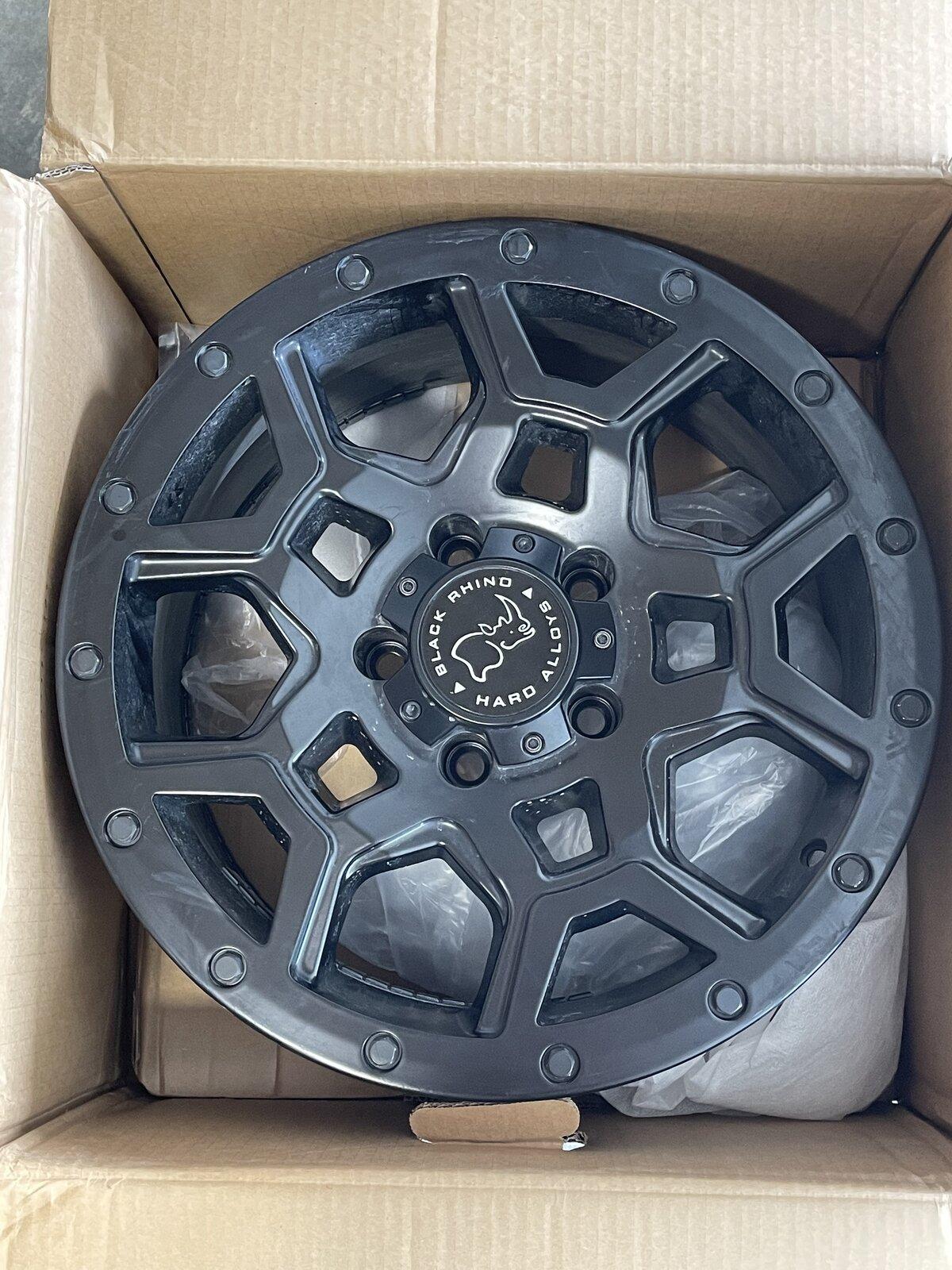 Jeep Gladiator 4 Black Rhino Overland wheels 0F61D1E6-9797-4C03-92DD-2489D6E3A090