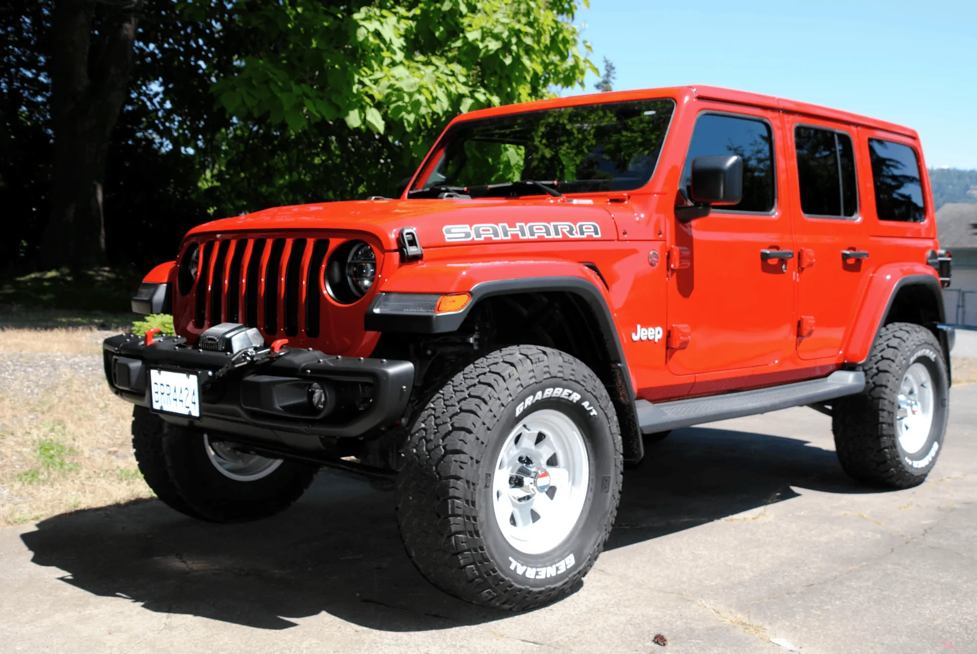 Jeep Gladiator Bigger Tires on Stock Wheels 1624817897598
