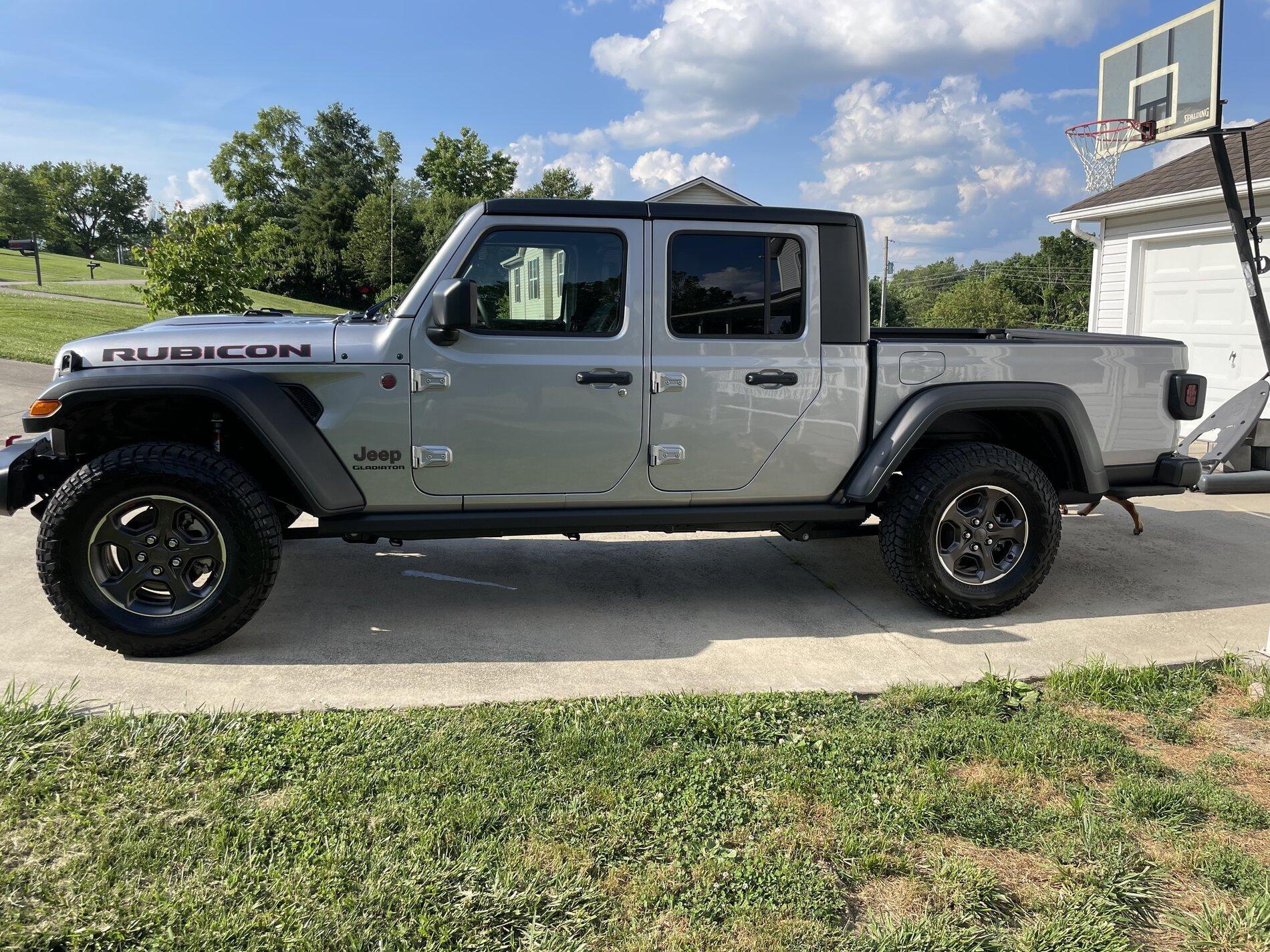 Jeep Gladiator Took Delivery of Your JT? Sign in Here! 05303364-78B6-4123-82C6-7D1862D4D2F3