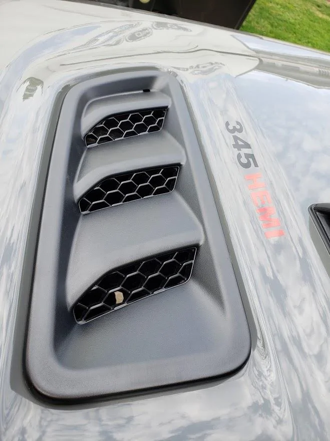 Jeep Gladiator 5.7 Hemi install hood vents 2