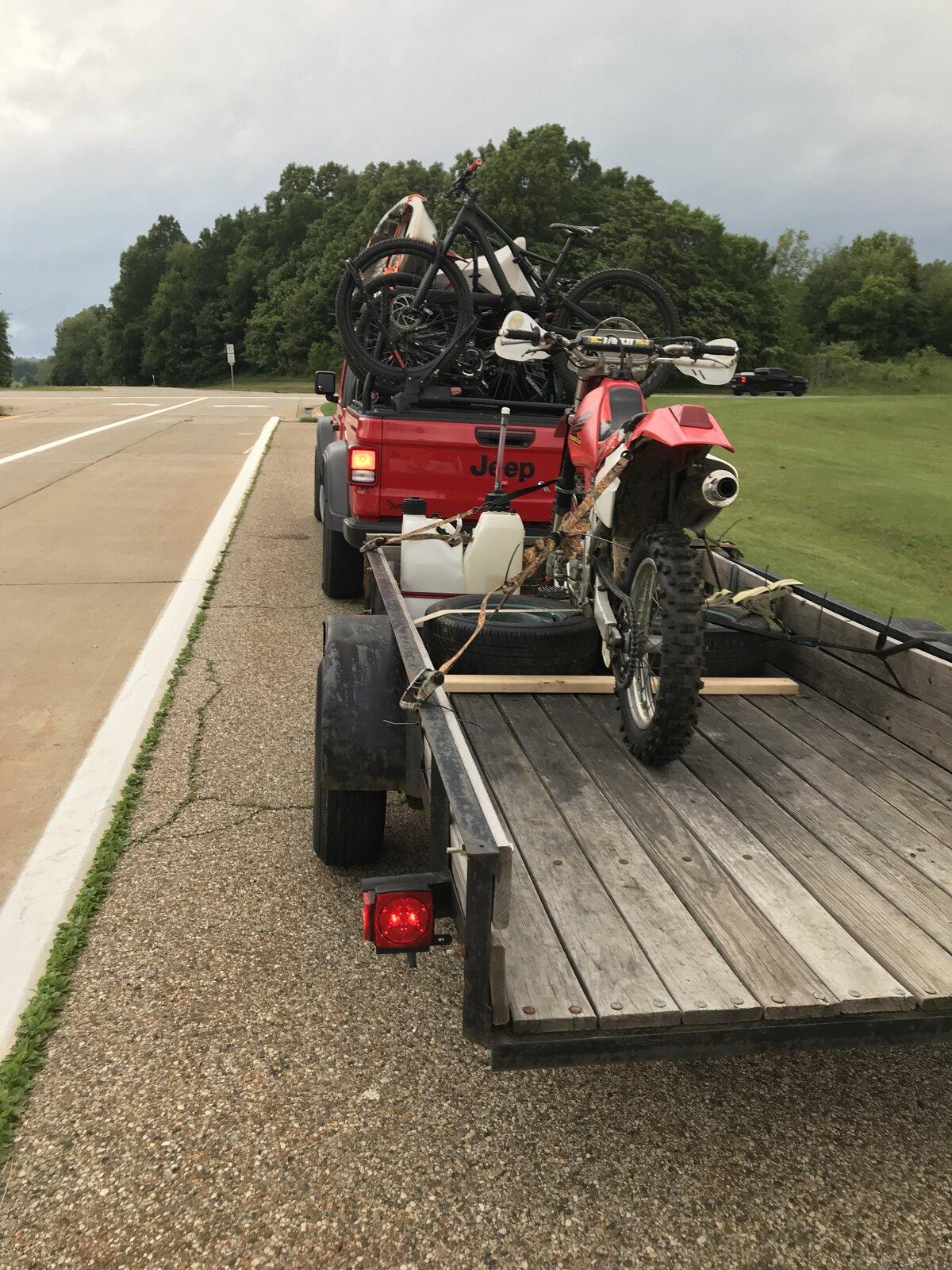 Jeep Gladiator So, what is everybody towing? EFEA012A-A74A-43C9-92AB-41C0CF730C26