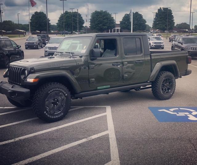 Jeep Gladiator Just Ordered? Check in HERE! F6C2414F-61A1-4F0F-A338-D1E383BB9AFB.JPG