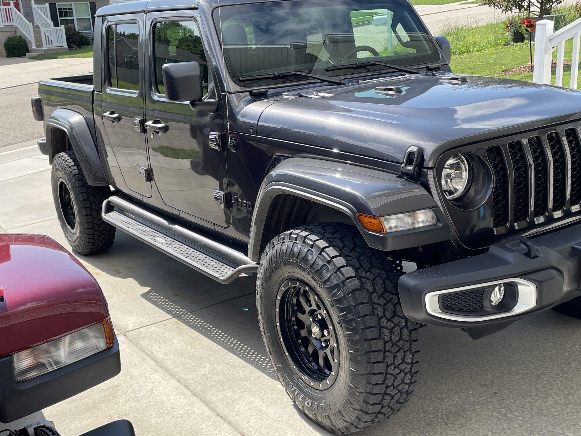 Jeep Gladiator Let’s see granite crystal jt’s with aftermarket wheels please 08ABBFC3-BD0B-4E8F-A60E-25834F0184C8
