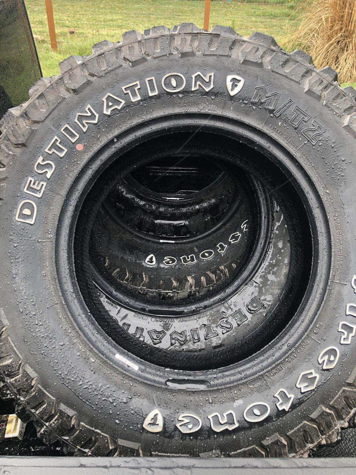 Jeep Gladiator Firestone Destination M/T2 255/75R17 4B0AF9FB-189A-4FE3-A3BE-5E3A0D35AE4A