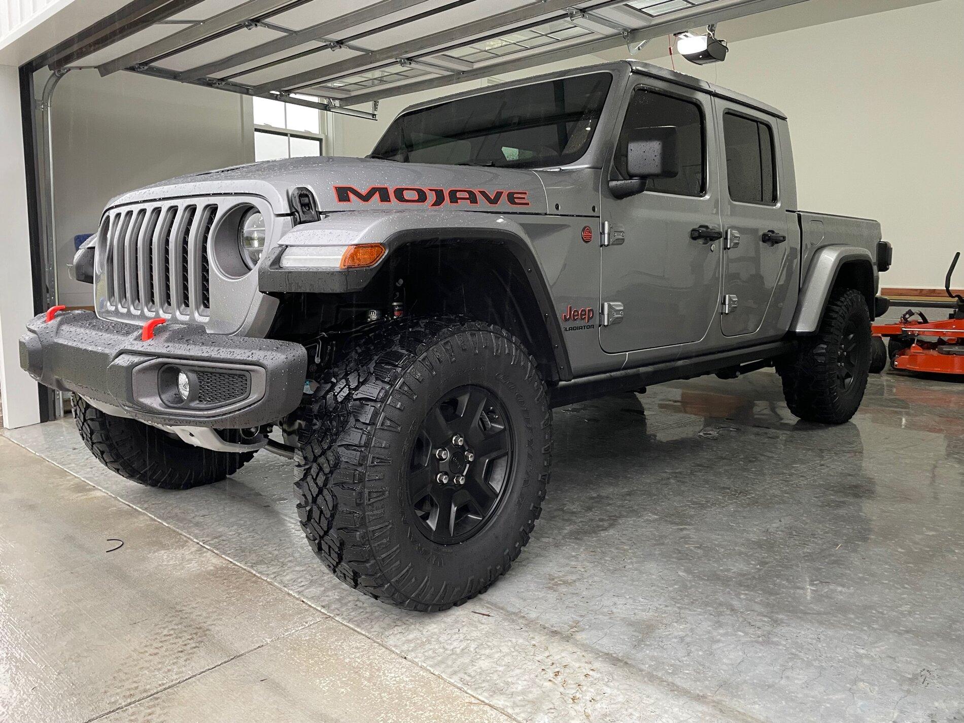 Jeep Gladiator Took Delivery of Your JT? Sign in Here! IMG_5637 (1)