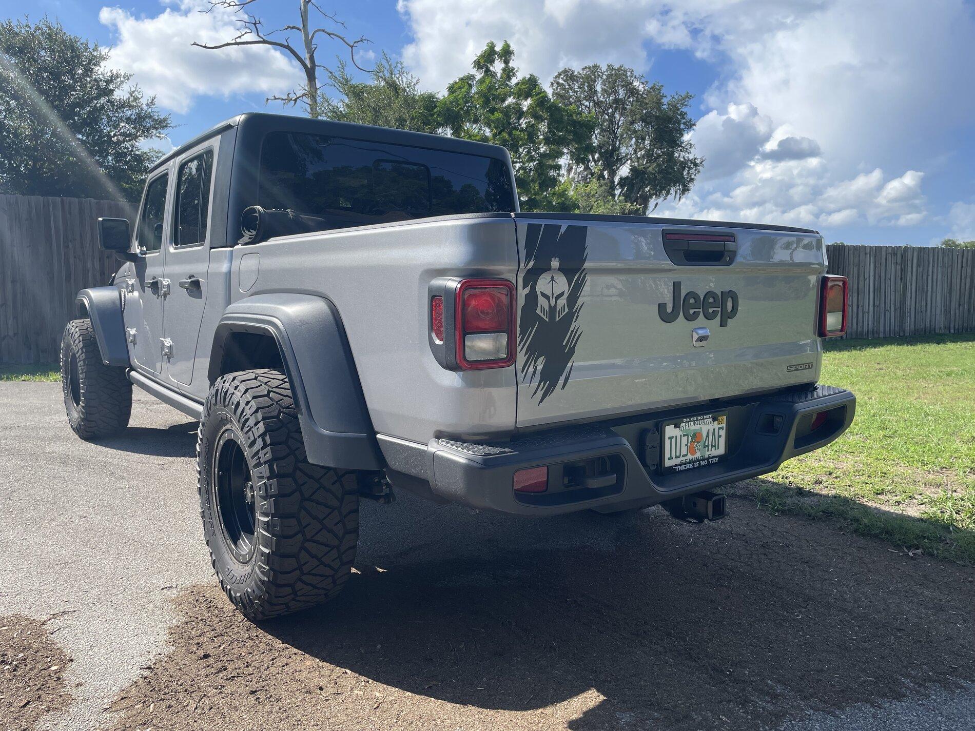 Jeep Gladiator Stickers and decal pics! AB9AB20A-60C1-4E6C-8231-027E9FCBDB1F