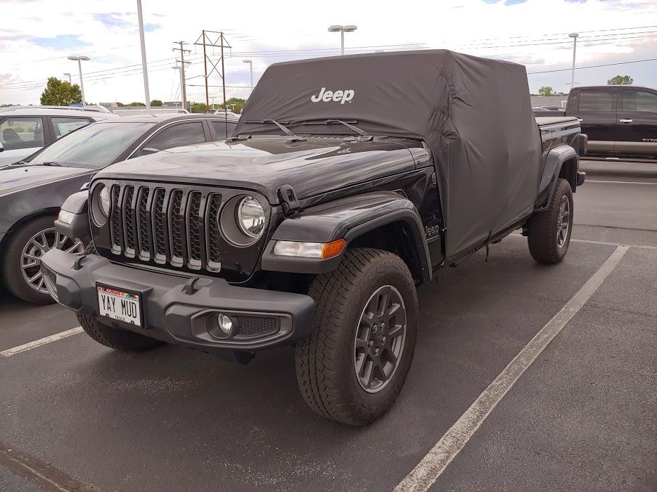 Jeep Gladiator A tale of two Gladiators to get one 80th Anniversary model cab cover