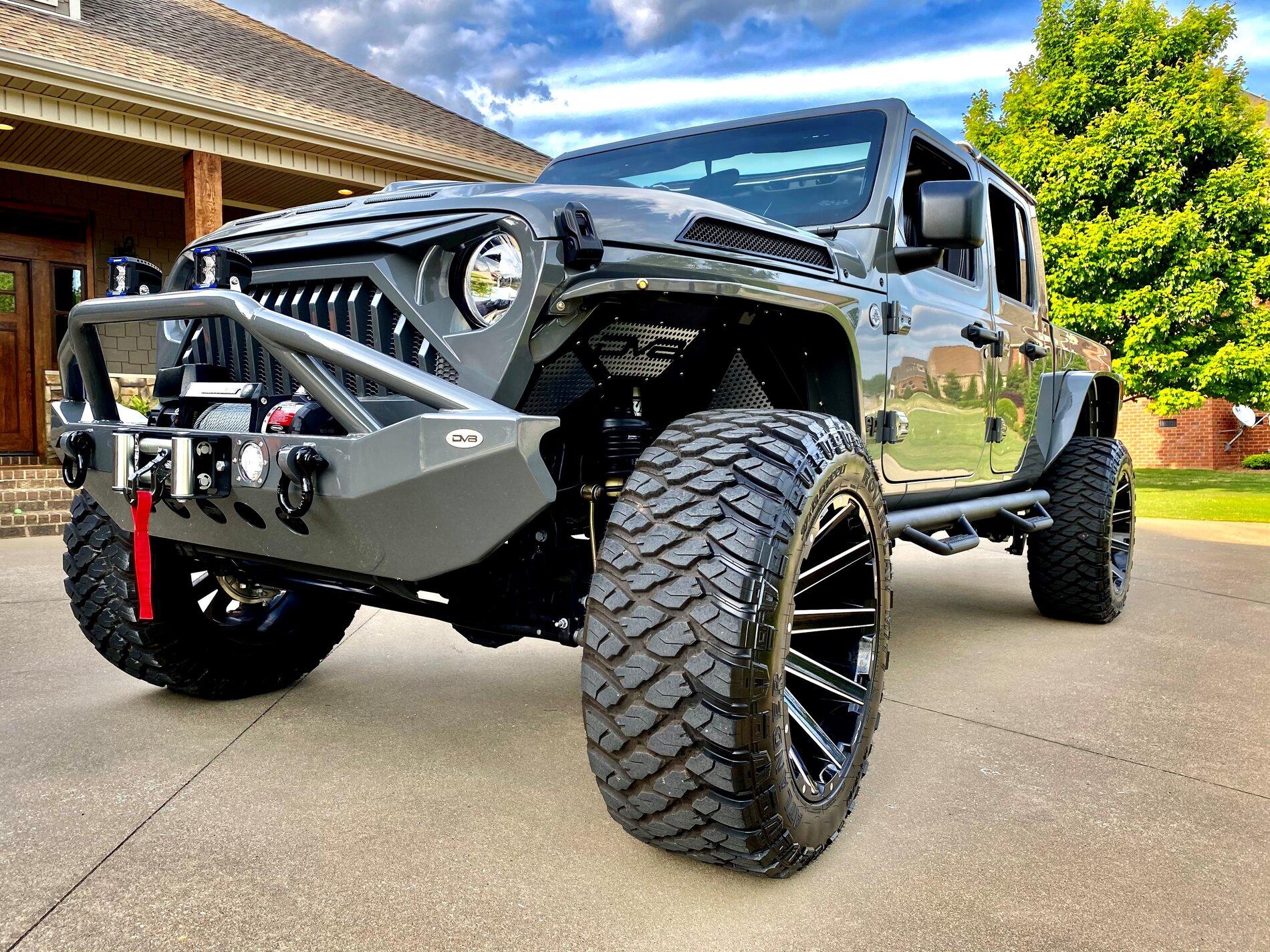 Jeep Gladiator Lets see all those Gladiators with lifts and bigger tires! jeep4