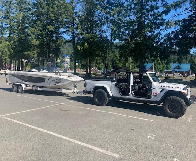 Jeep Gladiator BRIGHT WHITE Gladiator JT Club gladi2