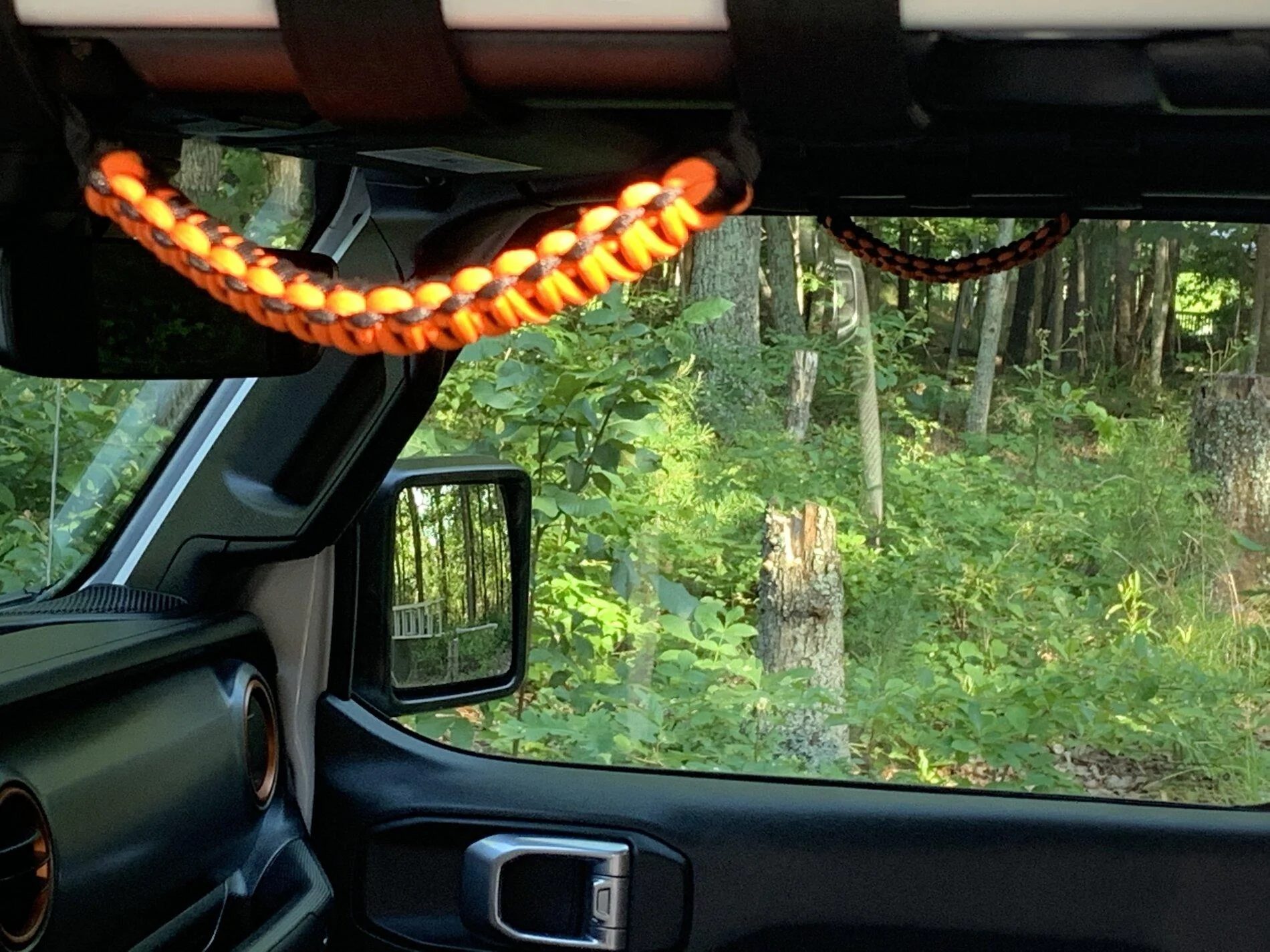 Jeep Gladiator Mojave orange mods 07536110-CA3E-4CED-914E-A1900B1C0DB7