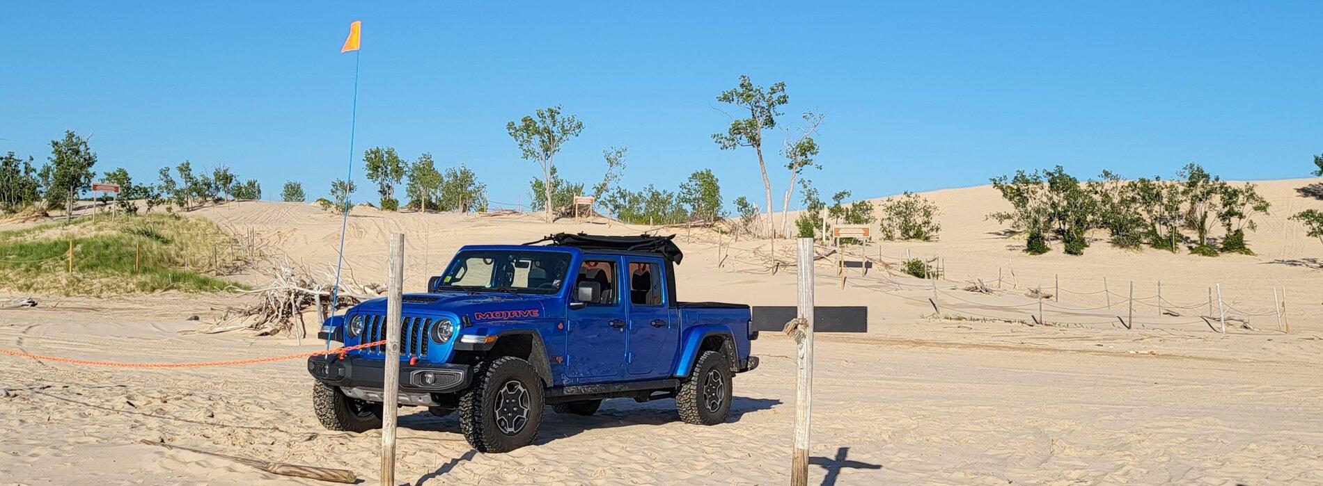 Jeep Gladiator What did you do WITH your Gladiator today? silverlake.JPG