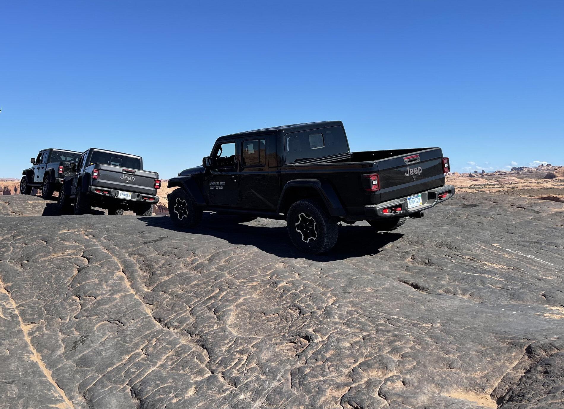 Jeep Gladiator Interesting fleet of JT test mules in Colorado mountains 6-28-21 PIX ATTACHED 741E1D87-3C8D-4C44-80B2-1CEE3327014B