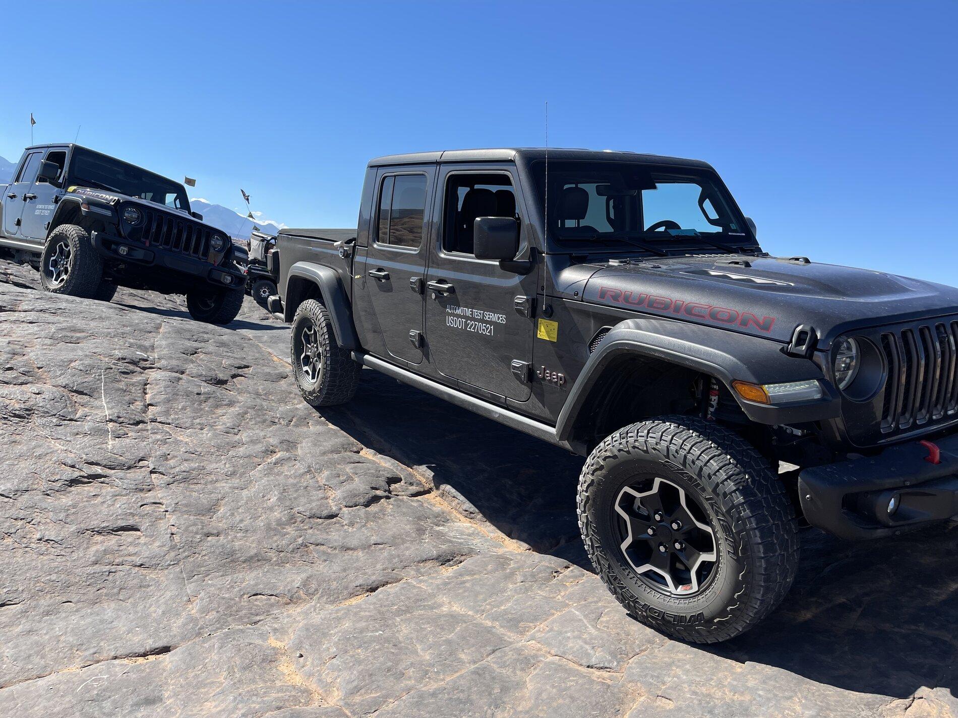 Jeep Gladiator Interesting fleet of JT test mules in Colorado mountains 6-28-21 PIX ATTACHED 48D57FB0-A9A4-4D4E-90F6-AE3EE8200D47