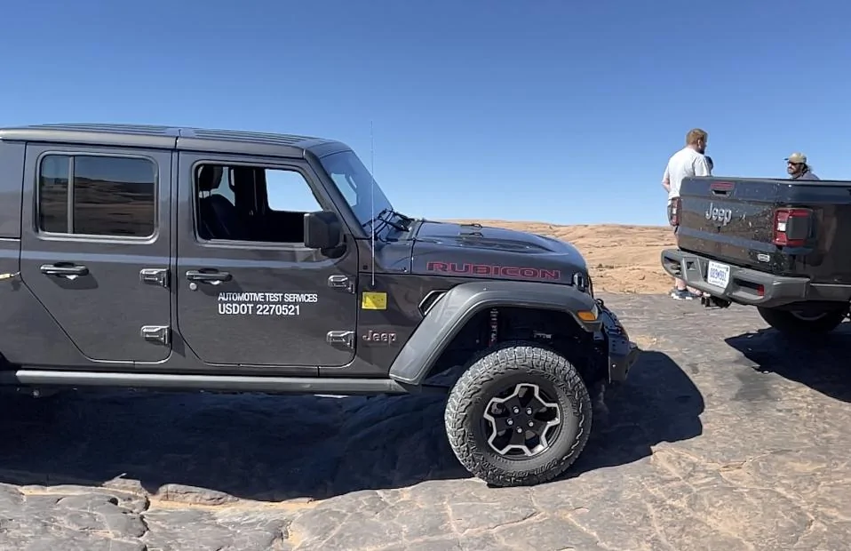 Jeep Gladiator Interesting fleet of JT test mules in Colorado mountains 6-28-21 PIX ATTACHED DF169C94-A82A-4A08-94CC-0D8B51866BC3