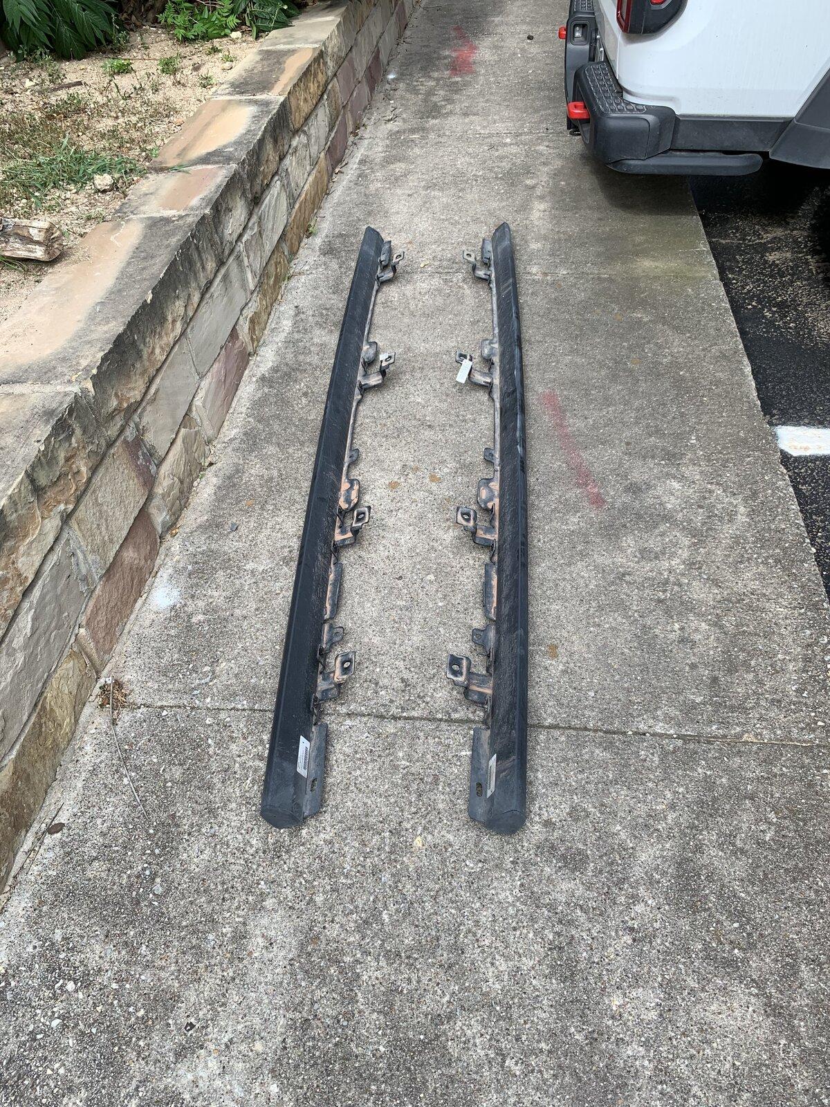 Jeep Gladiator Rubicon Rock Rails IMG_4042