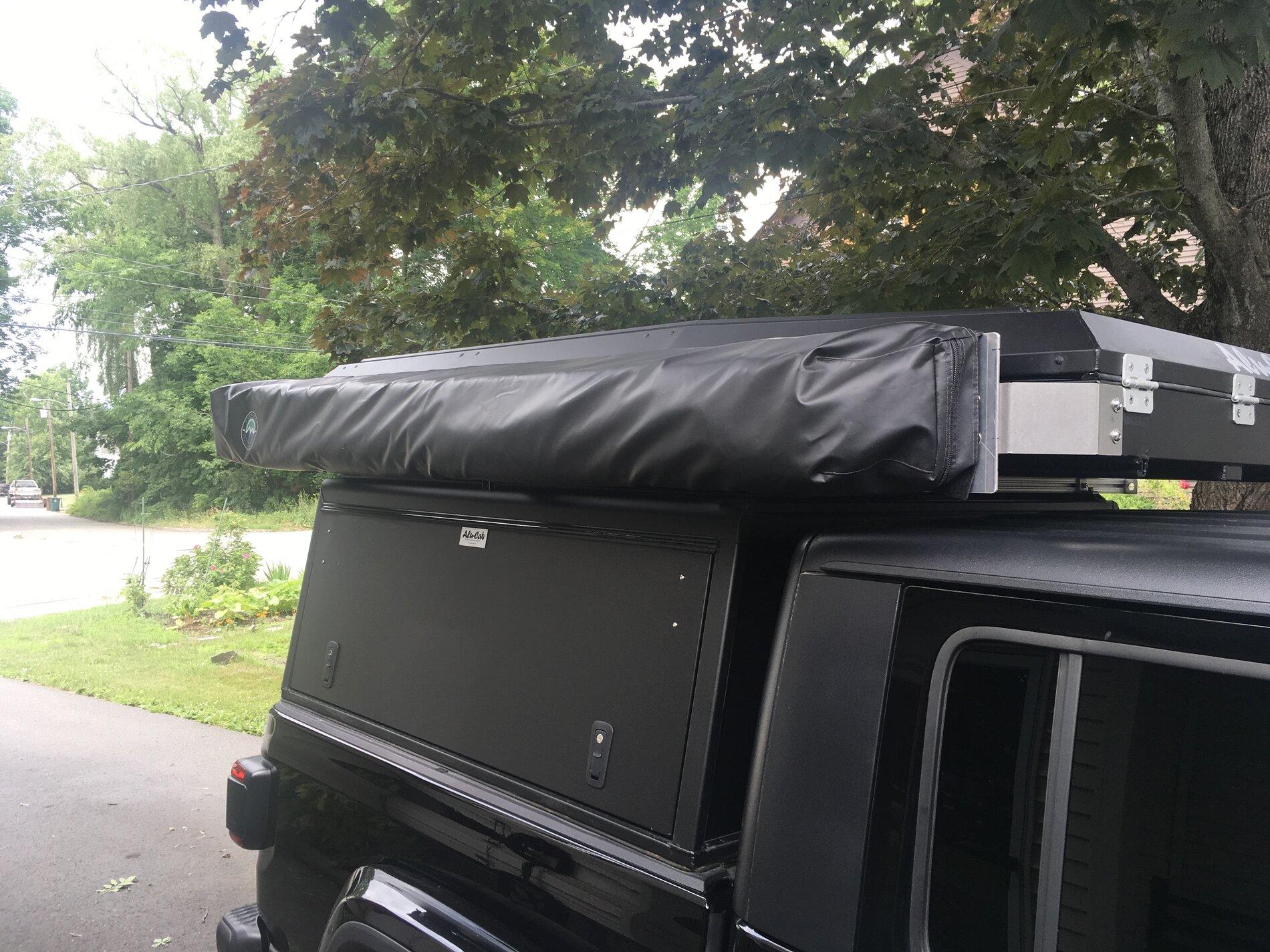 Jeep Gladiator Overland Vehicle Systems 270 Batwing Awning - an initial review 01EC323C-D880-4CB8-B448-C2B83731C581