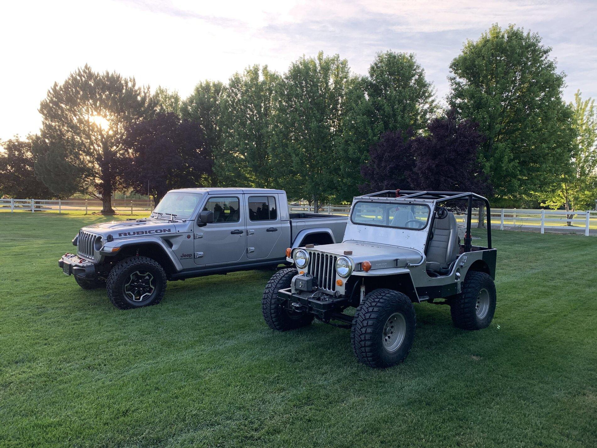 Jeep Gladiator Old School Jeeps IMG_1788.JPG