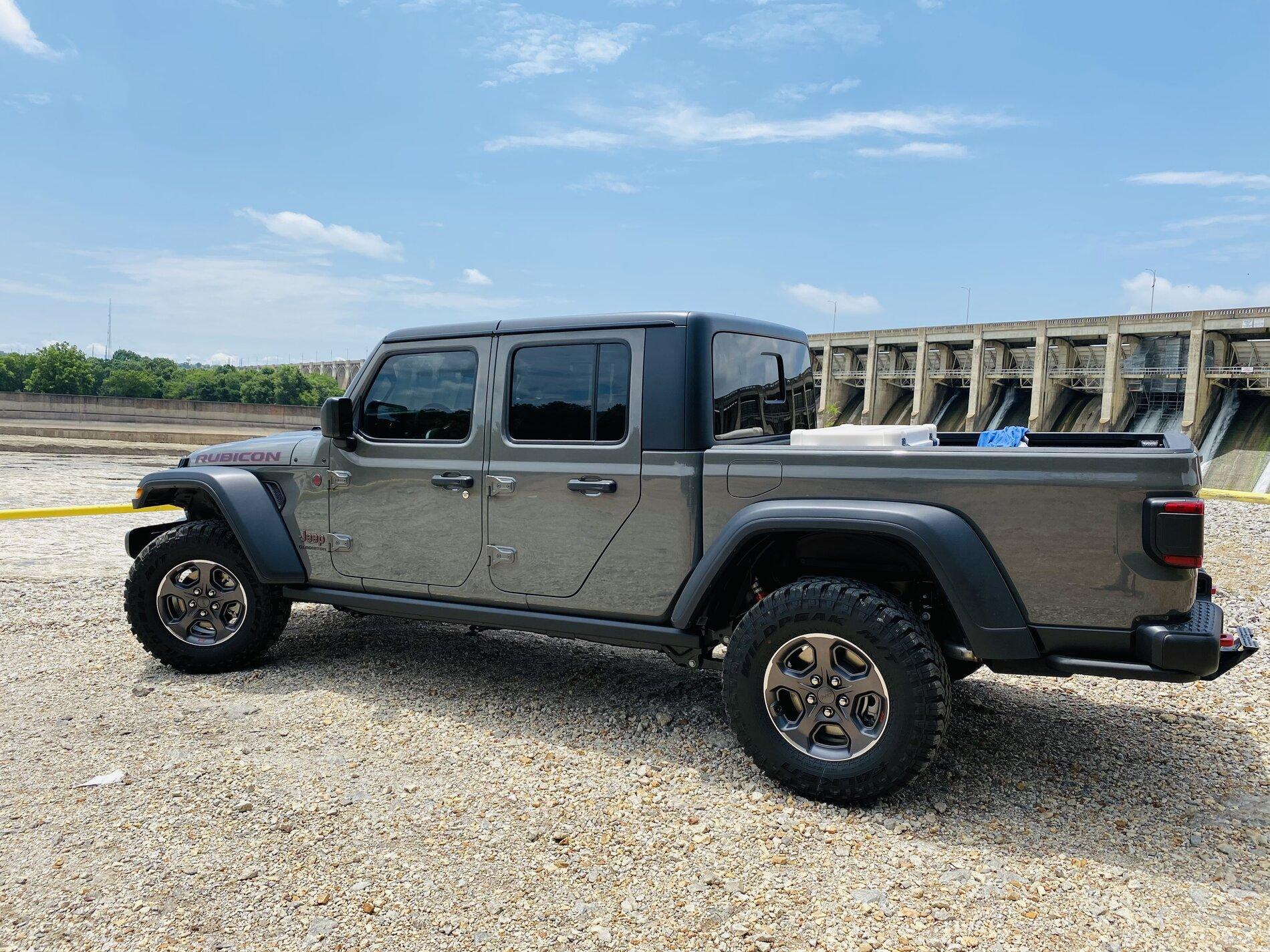 Jeep Gladiator A Chefs Gladiator 7D0ACD7B-5EDC-450E-8644-4631C690E686