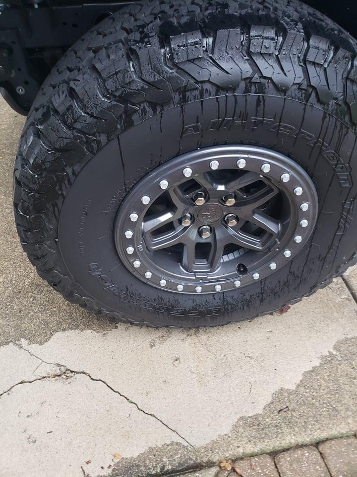 Jeep Gladiator UPDATE: DELIVERED!! Rubicon Diesel: Factory order and Modifications from AEV help with some decisions, tires, wheels, transmission, transfer case pic glad wheel 209059612_162381279278649_2279399365027620953_n