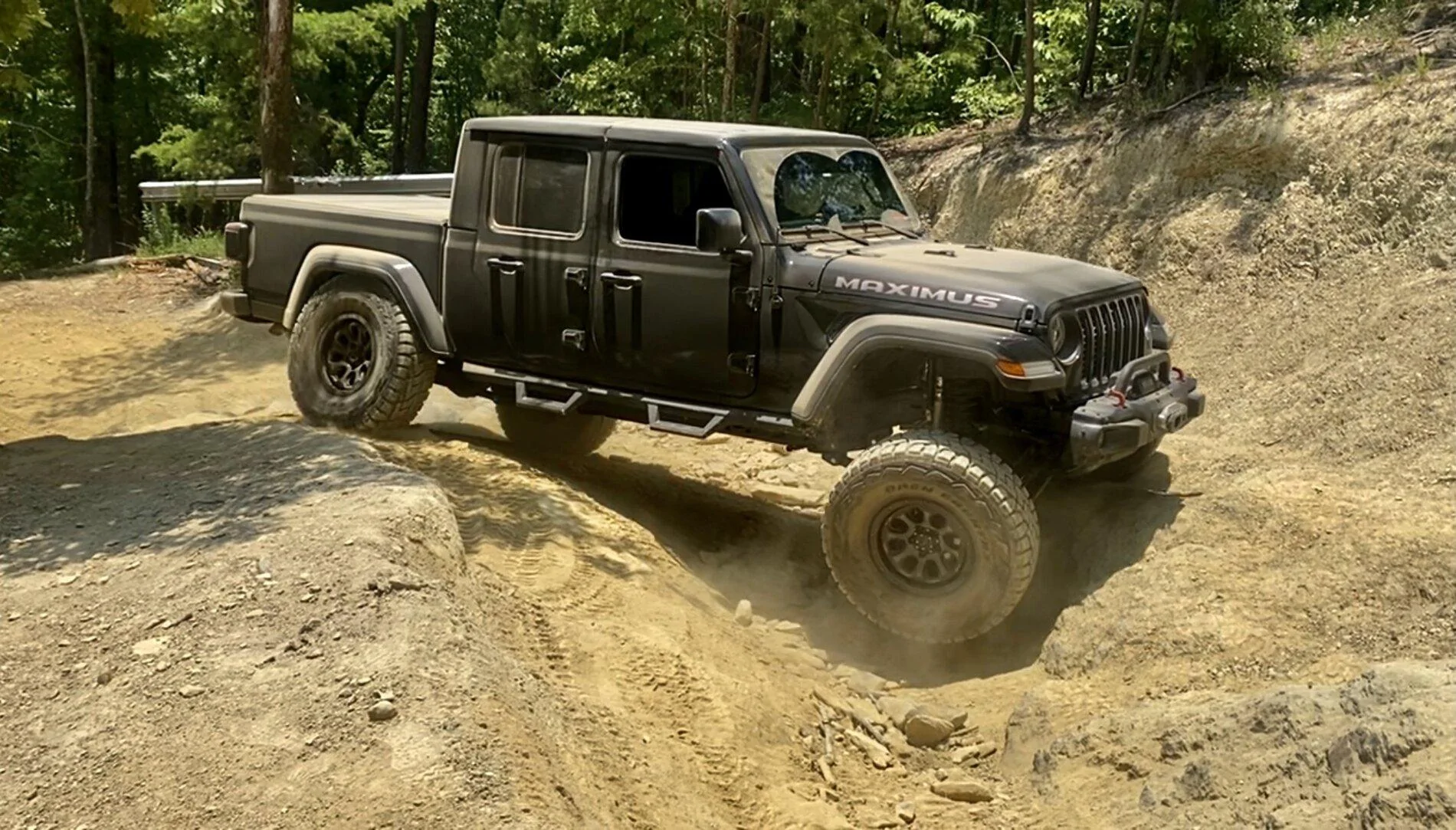 Jeep Gladiator BOH questions: A6C8B448-34C0-4922-9F70-6752ECB0697A