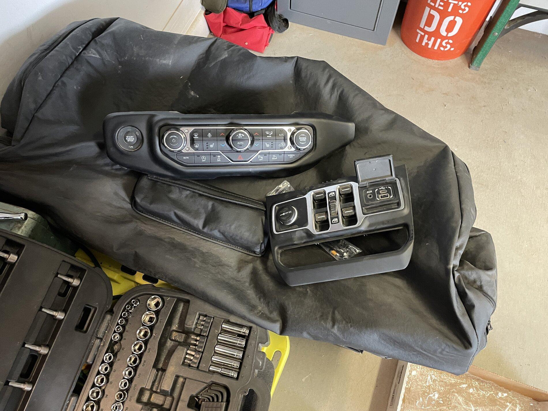 Jeep Gladiator Installed S-Tech Heritage 6 Today IMG_6367