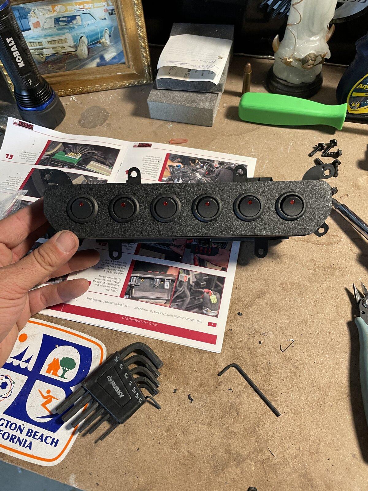 Jeep Gladiator Installed S-Tech Heritage 6 Today IMG_6368.JPG