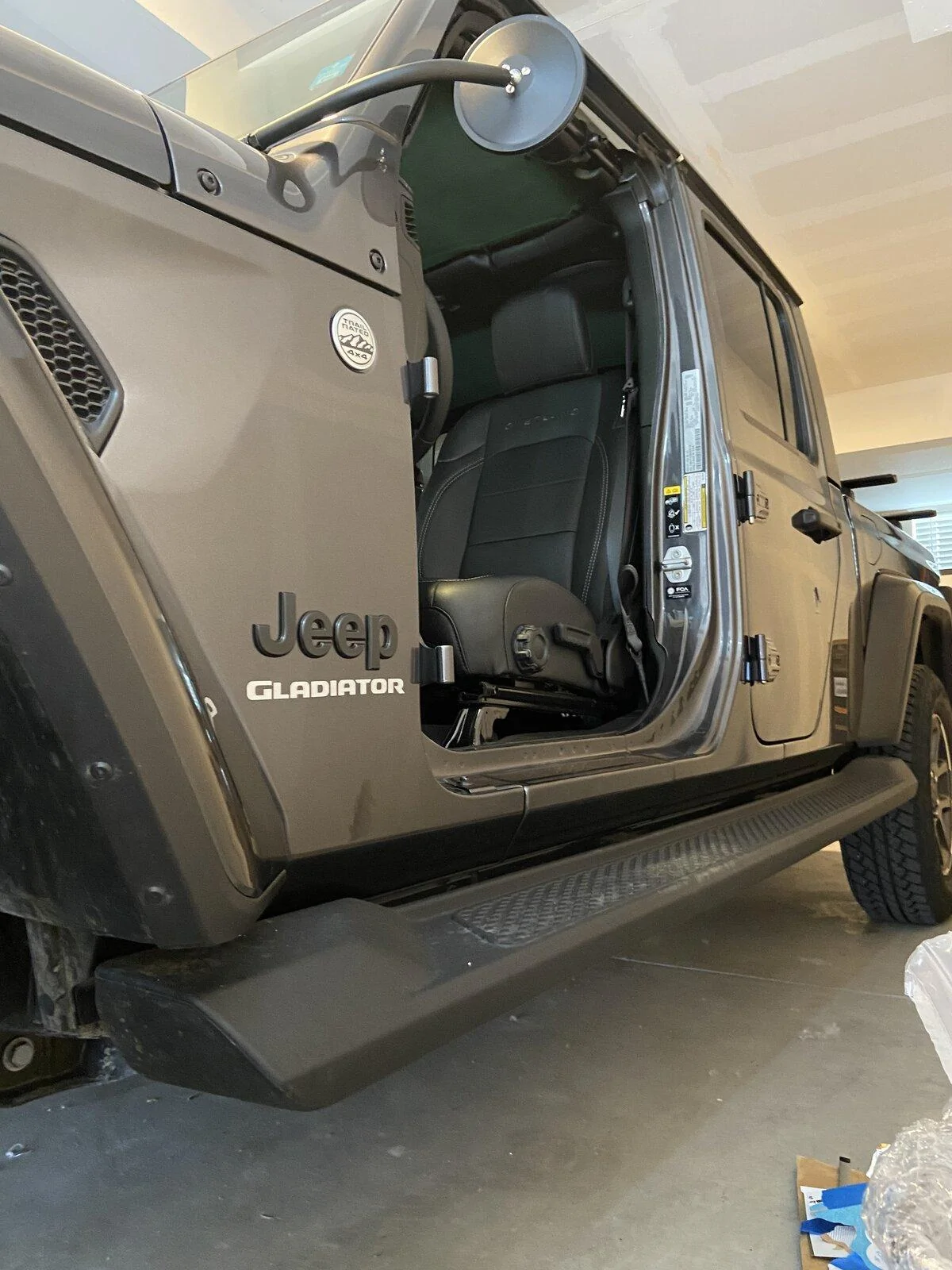 Jeep Gladiator Rugged Ridge mirrors 67EBCA98-1903-4545-B9DD-10DCD68D9BF7