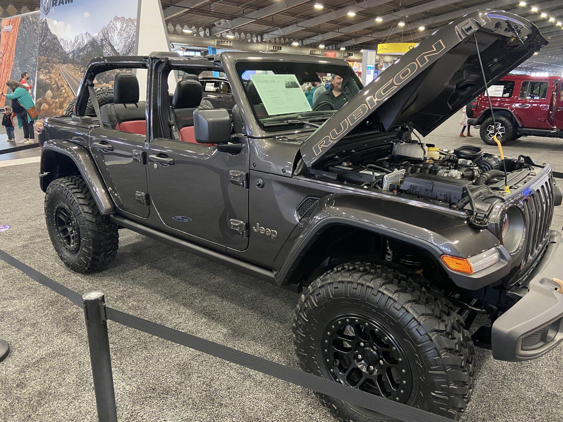 Jeep Gladiator Help: what exactly is this wheel? 2DE57D80-7C43-45CB-AA33-37E254446A04