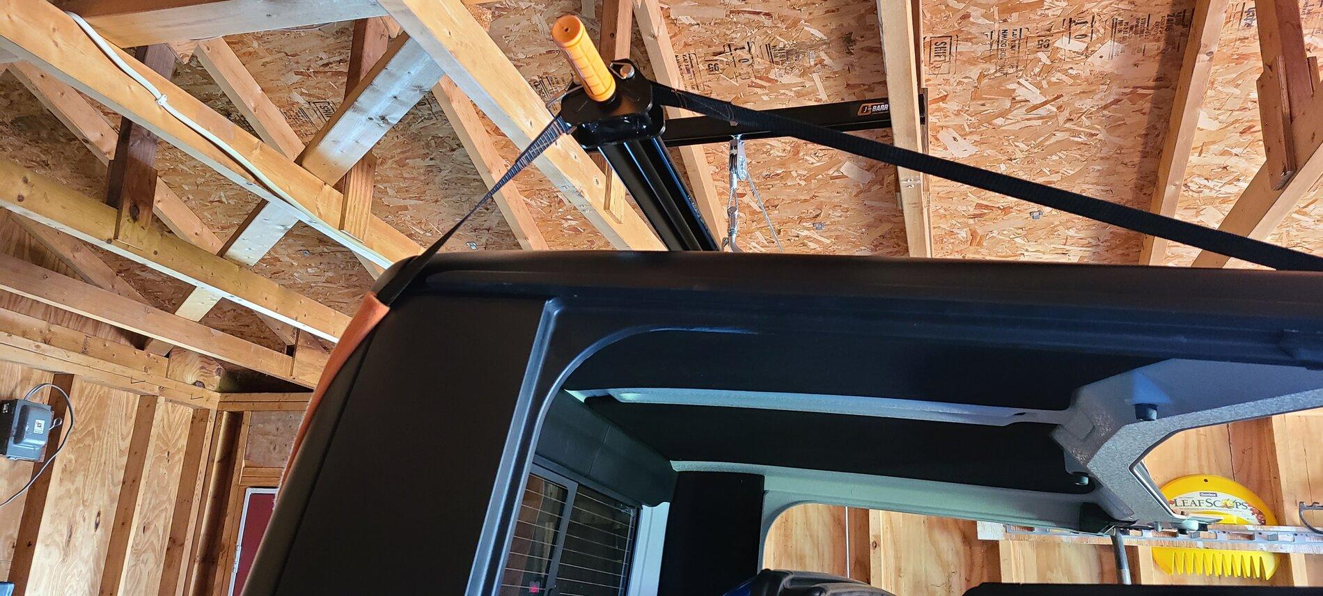 Jeep Gladiator J-Barr hard top hoist. 20210703_131559