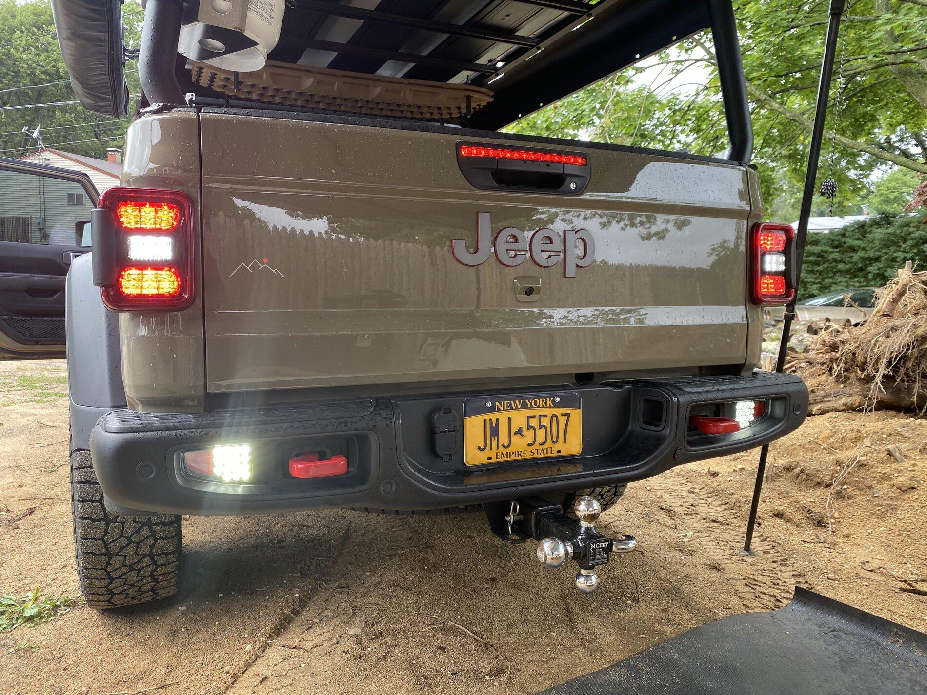 Jeep Gladiator Auxiliary LED Reverse Lights (Integrated Rear Bumper) 5C6F0579-62B4-47AE-B2C0-689FA69C0504