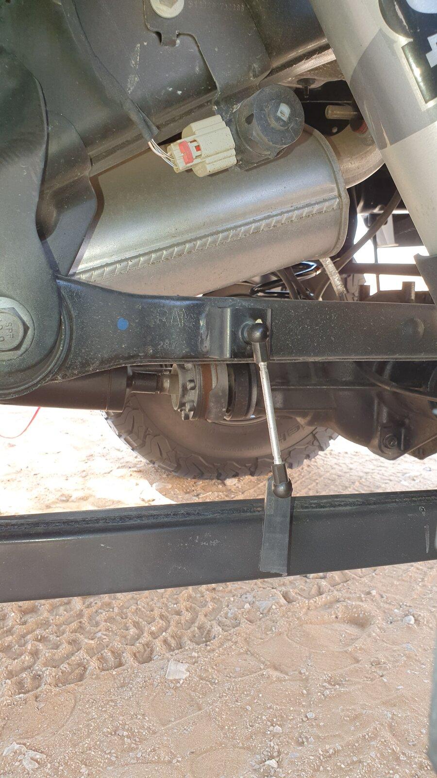 Jeep Gladiator Help with identifyijg this part 20210702_092949