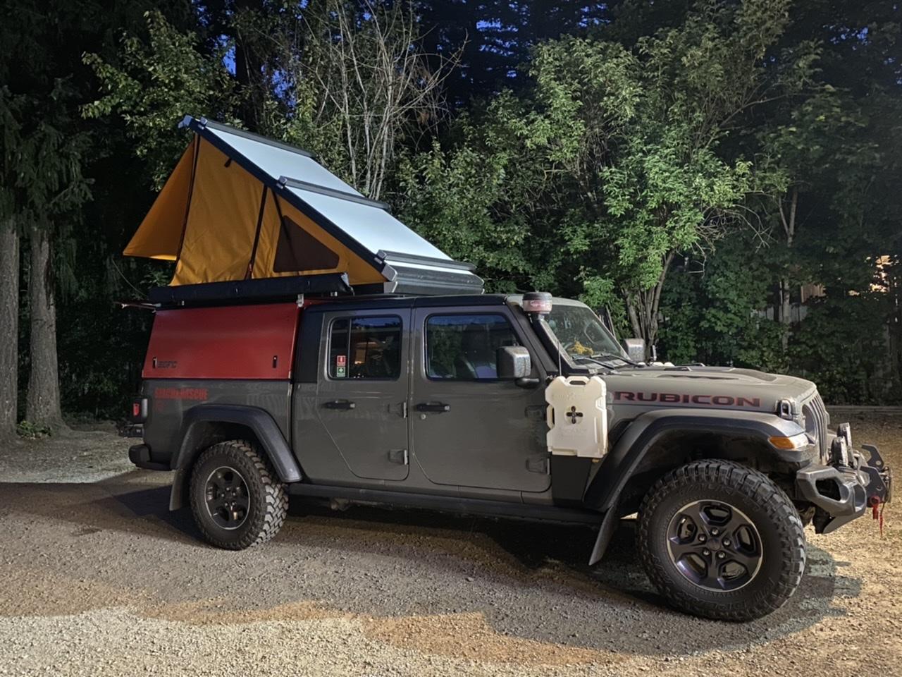 Jeep Gladiator Rubi Rhod - A 2020 Gladiator with flair for the overland-dramatic EF4EACA6-6517-4C66-9782-2A4DFE83DE1E