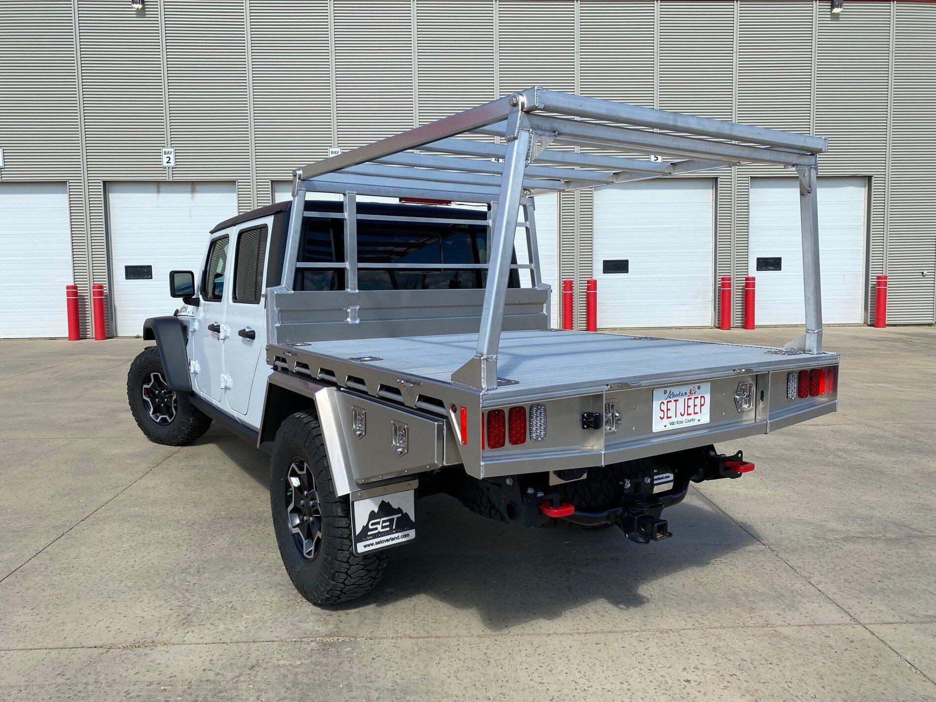 Jeep Gladiator Anyone covert over to a flatbed yet? SUMMIT EXPEDITION TRUCKS JEEP GLADIATOR SET FLATBED TRAY 6