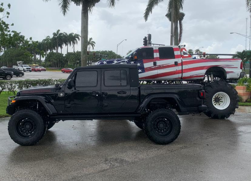 Jeep Gladiator 2021 Gladiator Build in Progress - 4.5/38s 211801594_10225083699181193_1652946997146999927_n
