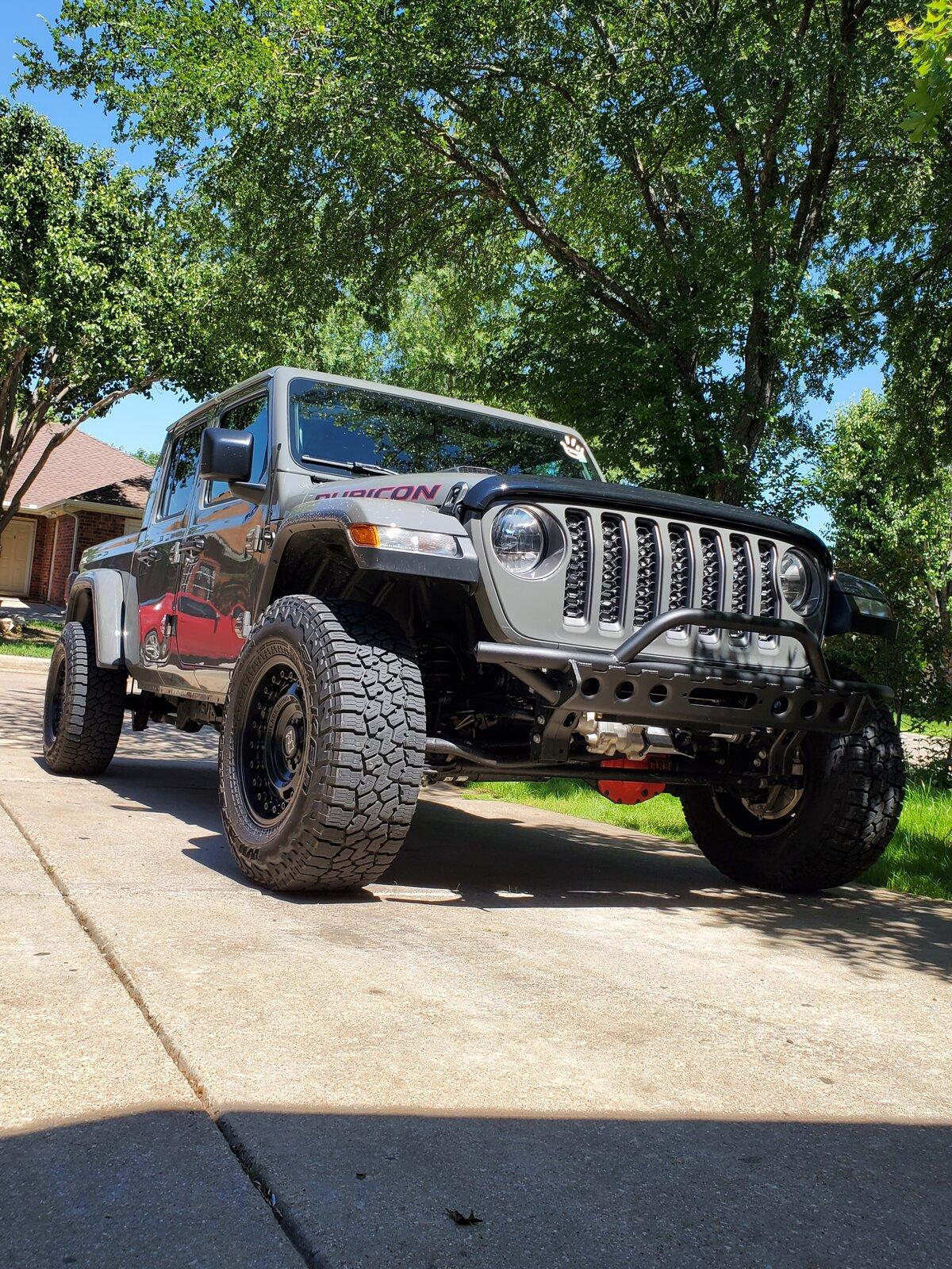 Jeep Gladiator Will it look silly? (backspacing question) 20210505_145048