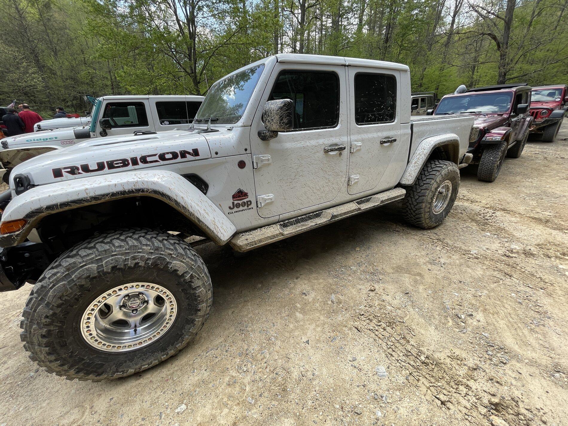 Jeep Gladiator Current Working Name Gladius (2021 Gladiator Rubicon) 20210507_192359651_iOS