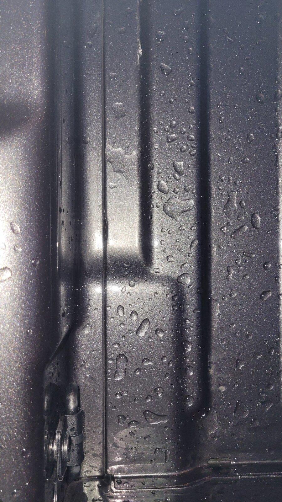 Jeep Gladiator Small Slits in Bed? 20210704_205434