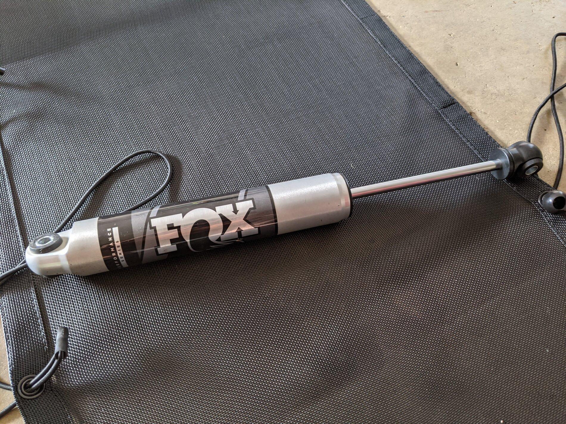 Jeep Gladiator Fox Racing Shock 985-24-173 Performance Series 2.0 Smooth Body IFP Steering Stabilizer PXL_20210705_220137875