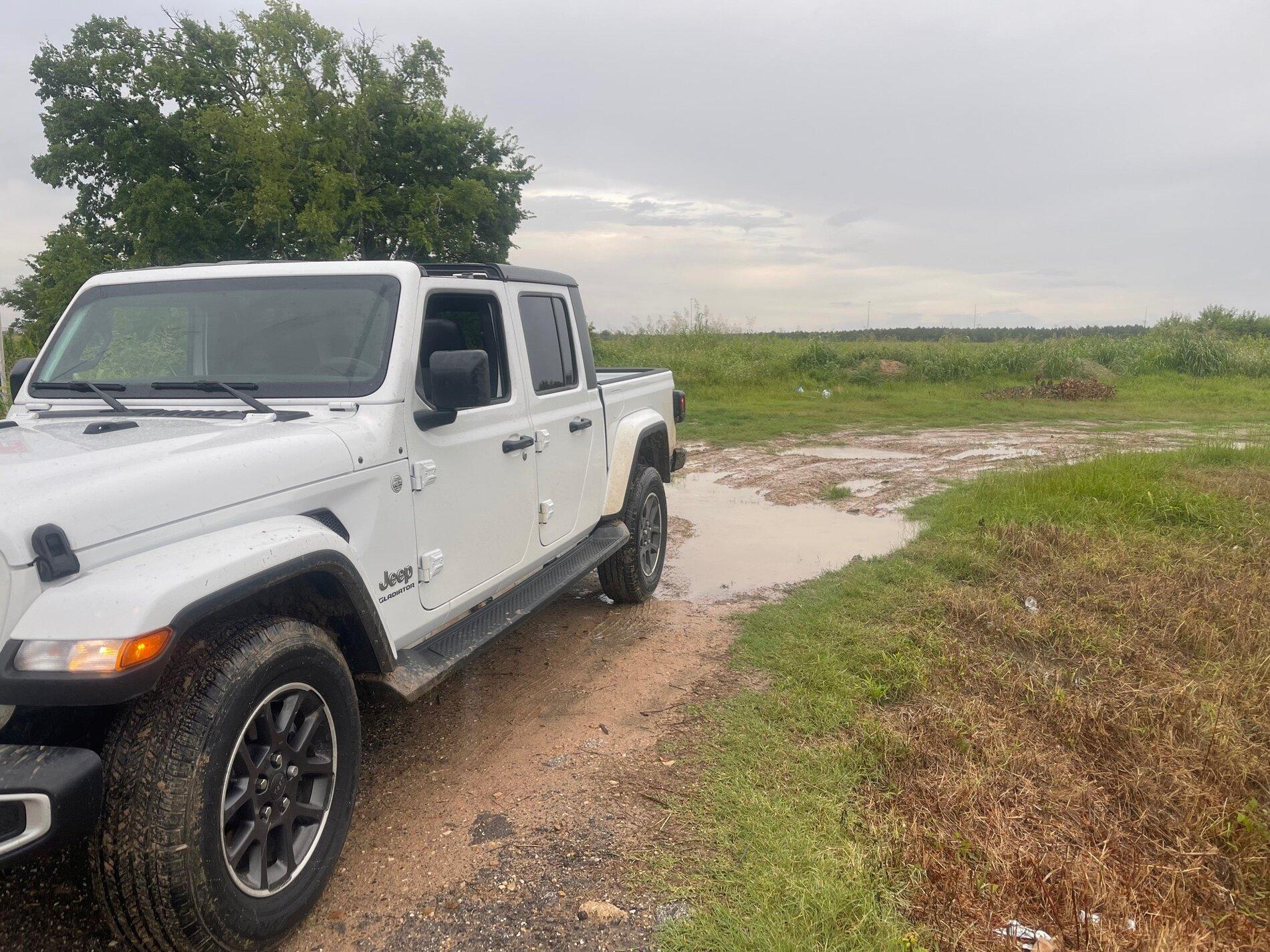 Jeep Gladiator 2021 Overland - LONG TIME COMING! 4