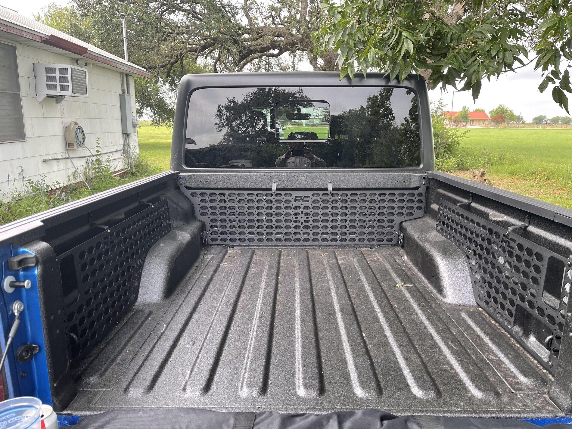 Jeep Gladiator John#21’s Hydro Blue Mojave 13606642-F903-43E8-ACA4-03AE353A9CA5
