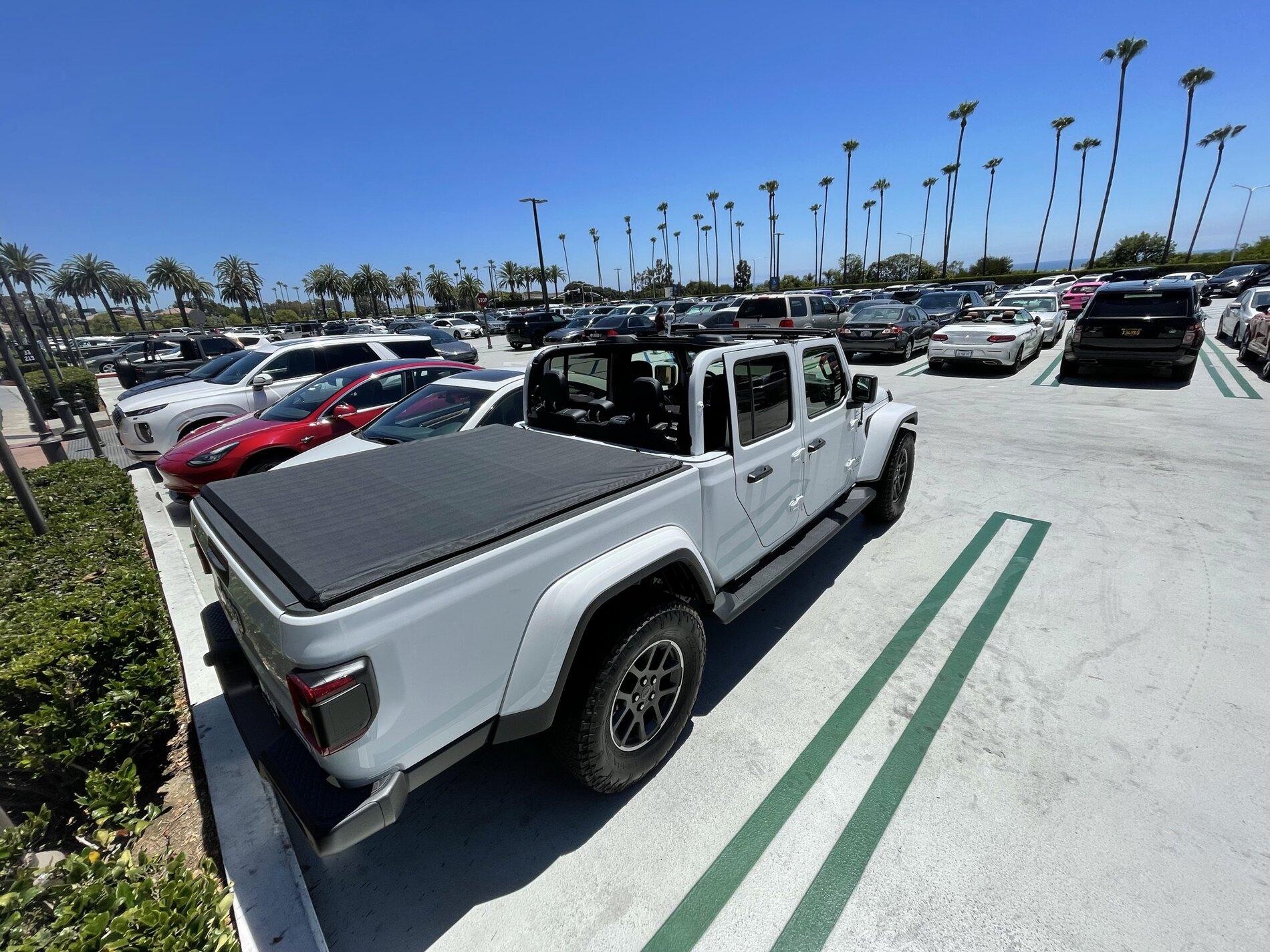 Jeep Gladiator Rockymounts Gladiator rack IMG_0408